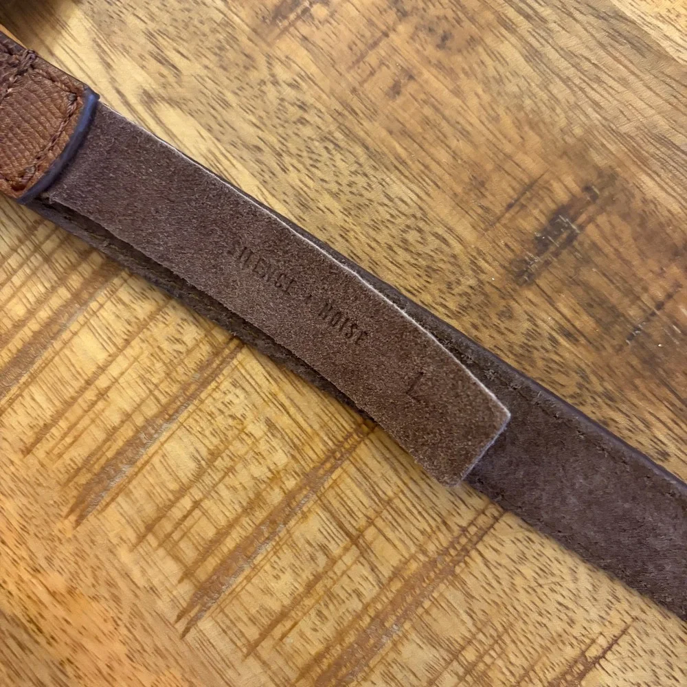 Urban Outfitters Leather Belt Womens L Western Lizard Embossed Brown Gold Buckle